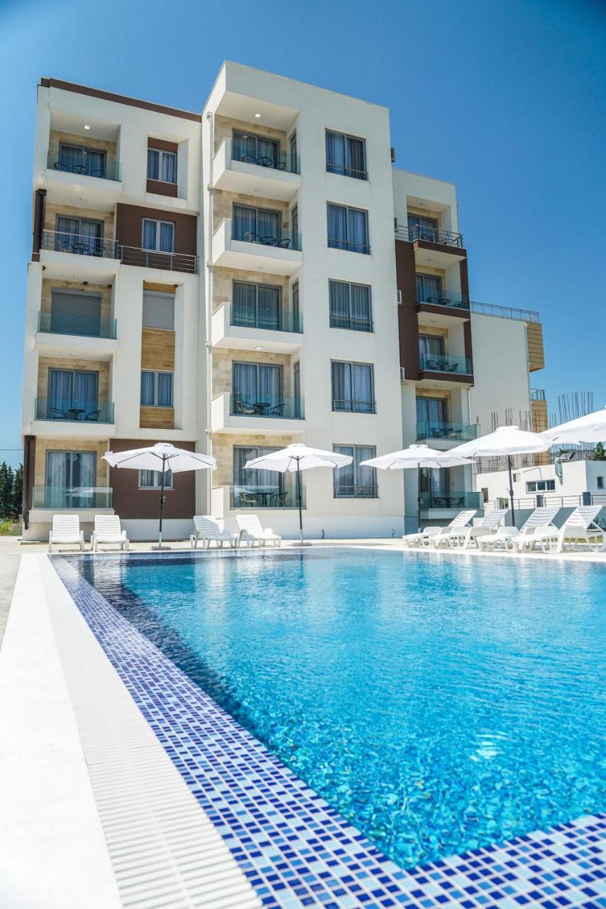 La Dolce Vita Residence Ulcinj Buitenkant foto