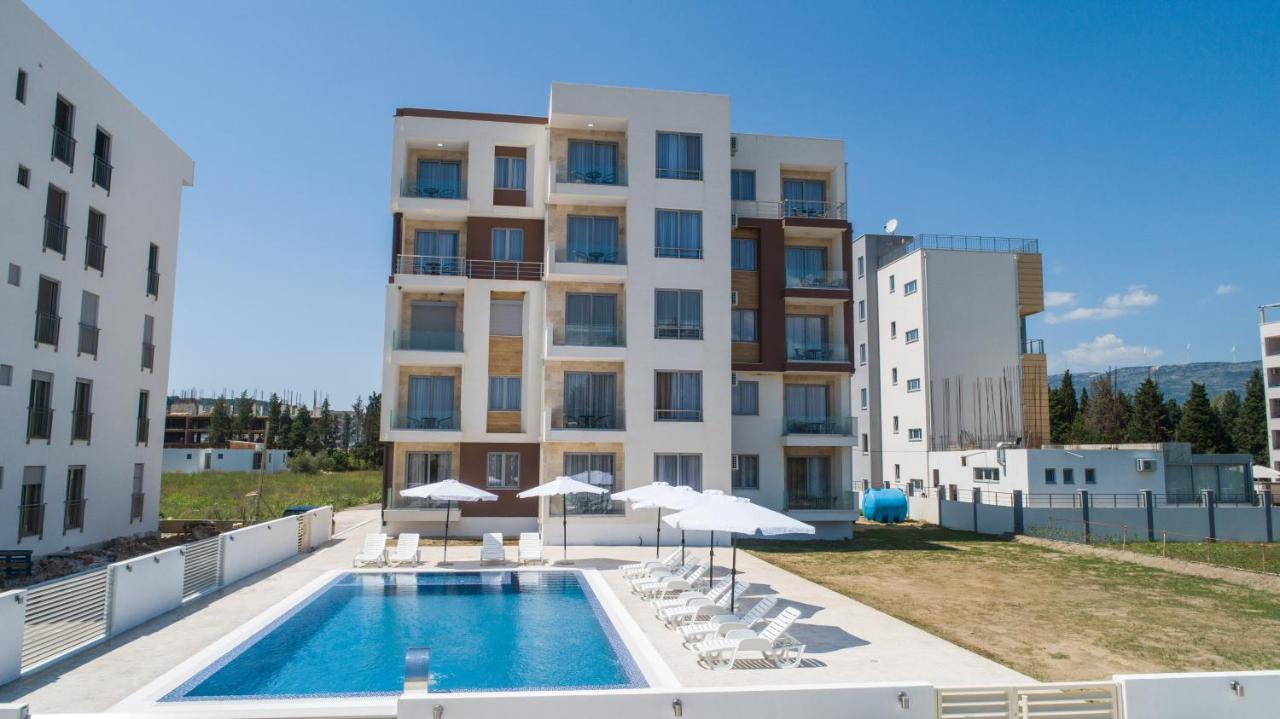 La Dolce Vita Residence Ulcinj Buitenkant foto
