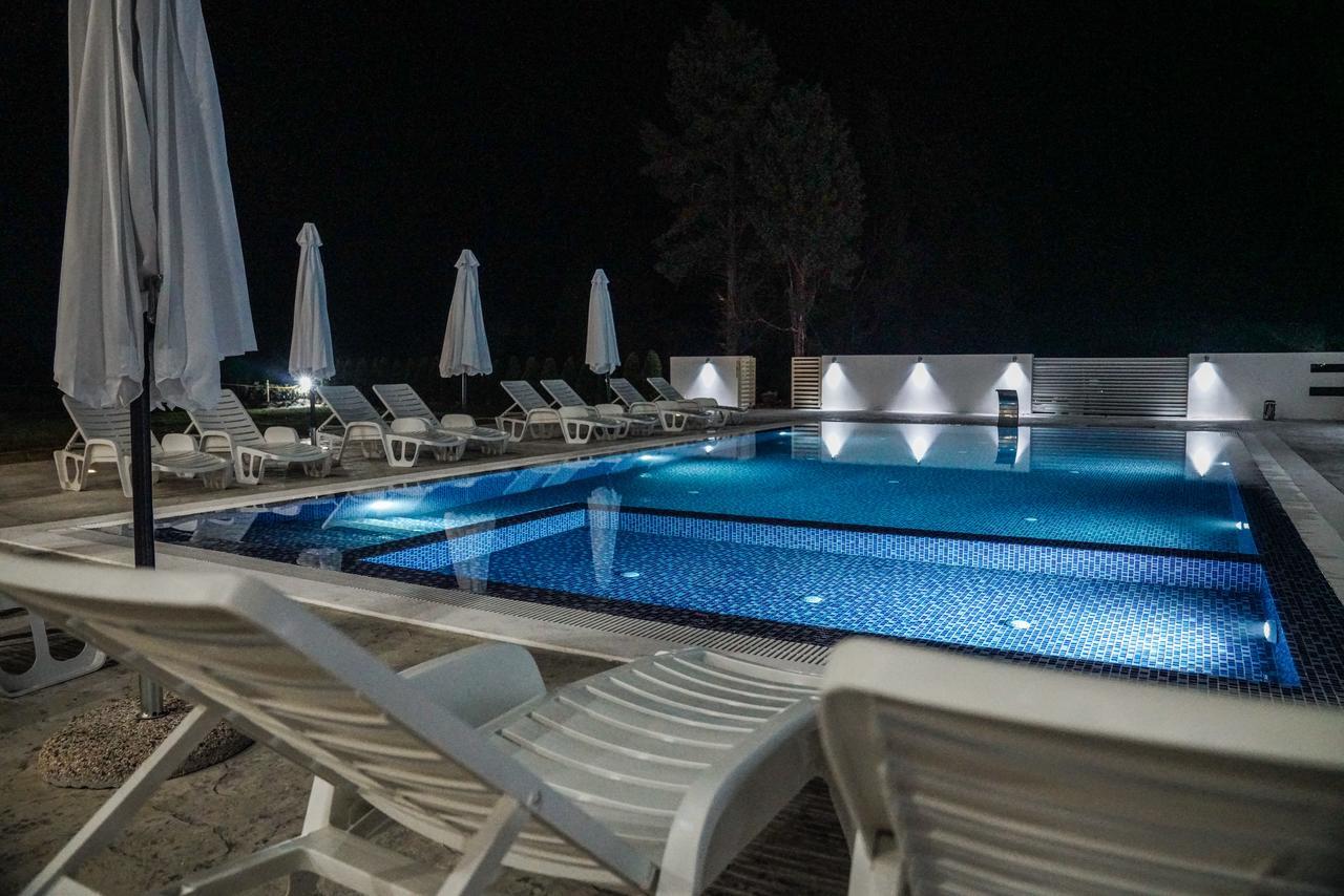 La Dolce Vita Residence Ulcinj Buitenkant foto